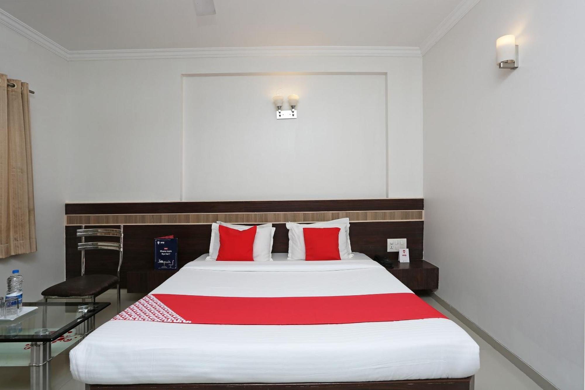 Spot On Hotel Sai Pancham Shirdi Exteriör bild