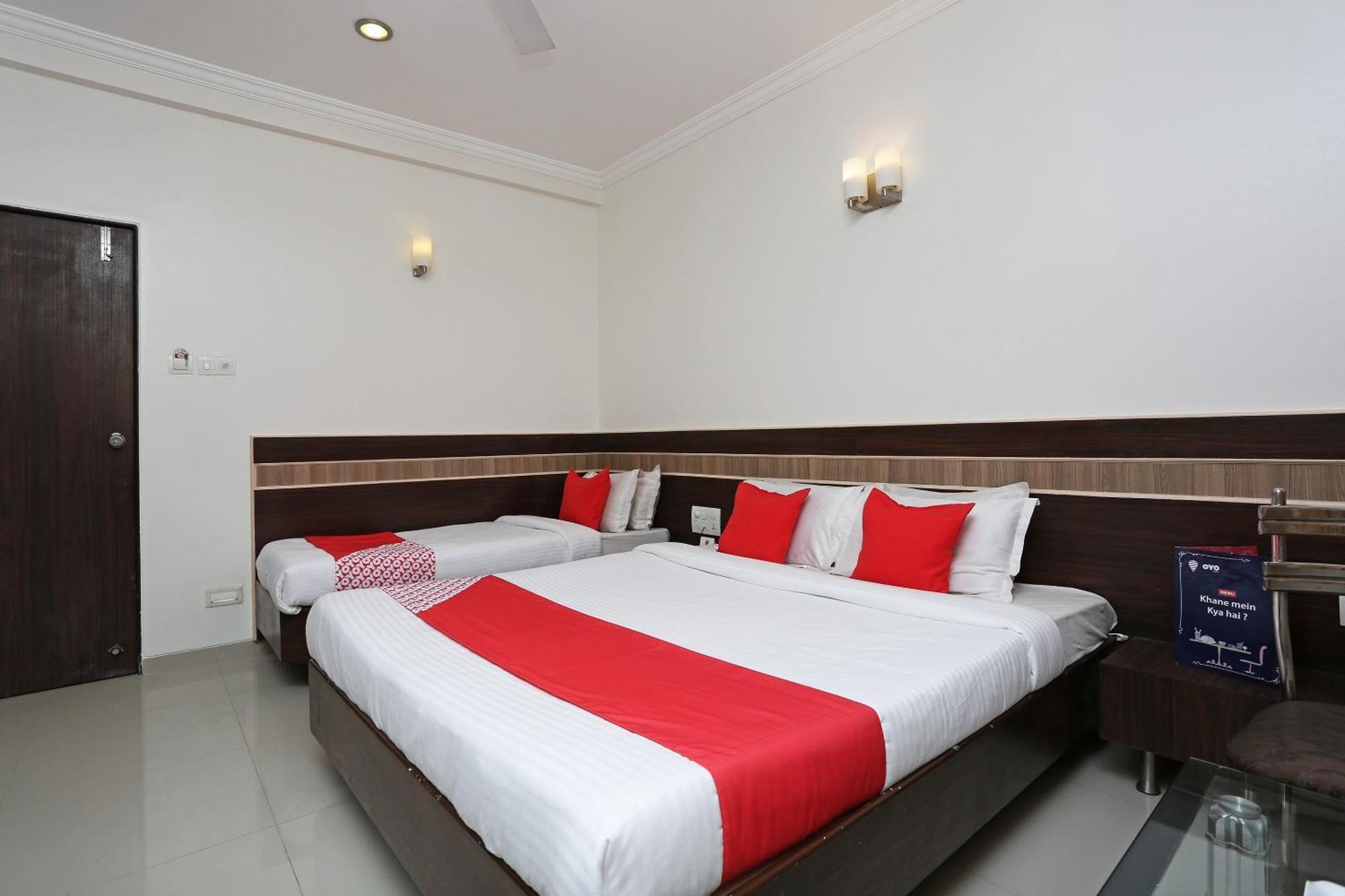 Spot On Hotel Sai Pancham Shirdi Exteriör bild