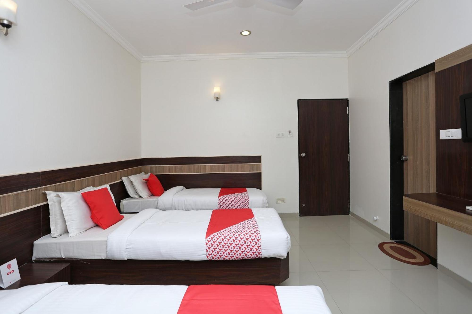 Spot On Hotel Sai Pancham Shirdi Exteriör bild